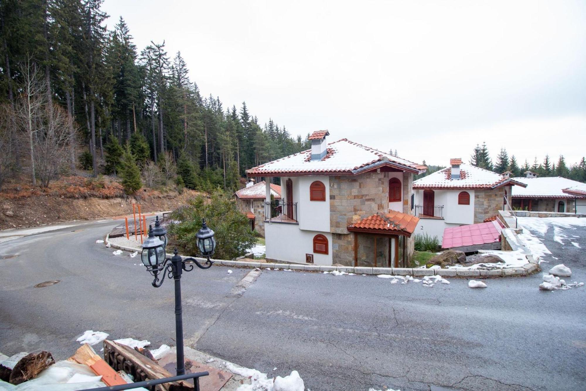 Ski Chalets At Pamporovo - An Affordable Village Holiday For Families Or Groups Exterior photo